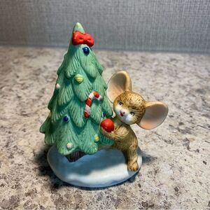 Vintage Homco Christmas Mouse & Tree Figurine #8905 Christmas Tree